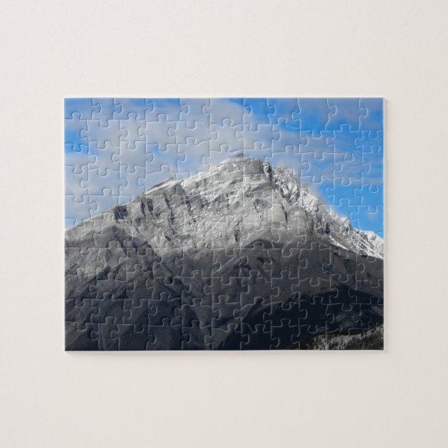 Puzzle Pic de montagne gris, Ciel bleu nuageux (Horizontal)