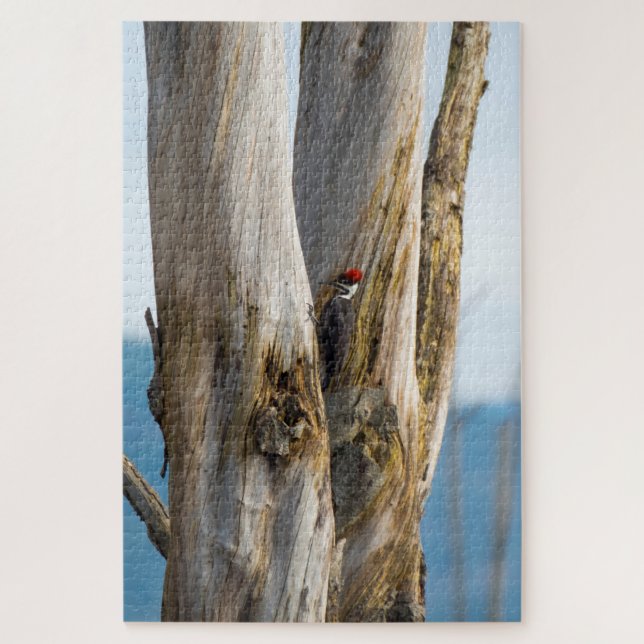 Puzzle Pileated Woodpecker (Vertical)