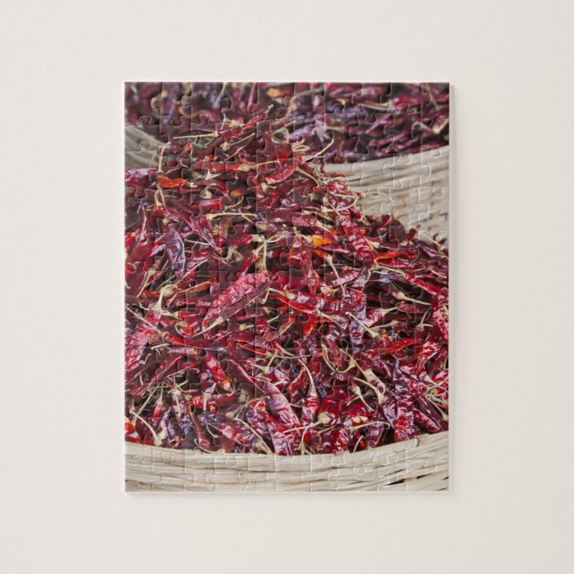 Puzzle Poivrons rouges au marché local (Vertical)