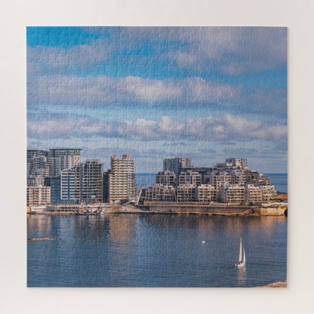 Puzzle Port de Sliema et gratte-ciel à Malte (Vertical)