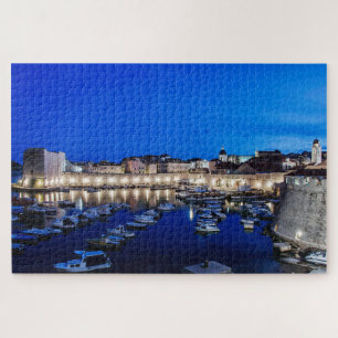 Puzzle Port et murs de Dubrovnik illuminés la nuit