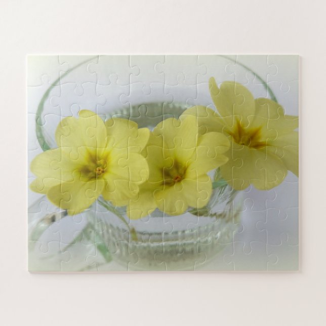 Puzzle primrose dans une tasse de café (Horizontal)