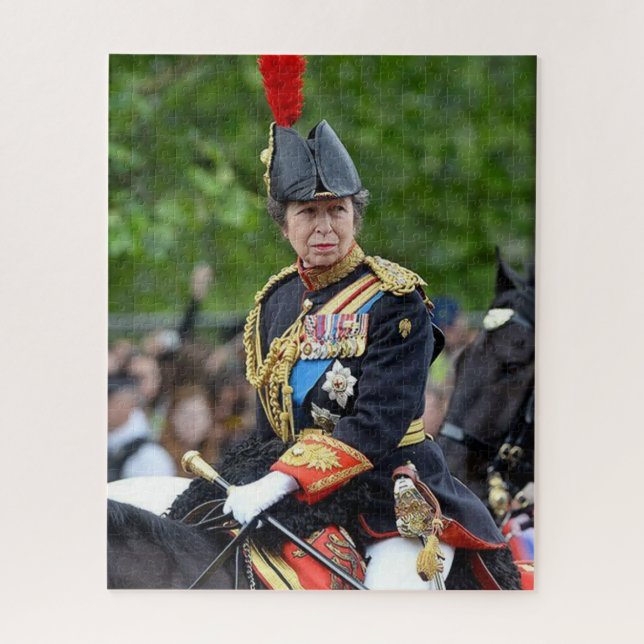 Puzzle Princesse Anne Gold Stick en attente @ Coronation (Vertical)