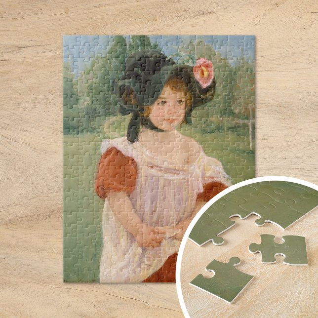 Puzzle Printemps : Margot debout dans un jardin | Mary Ca (Créateur téléchargé)