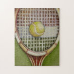 Puzzle Raquette de tennis avec balle posée sur le court<br><div class="desc">Profitez d'un petit tennis avec cette scène peinte par Ethan Harper. Une raquette bien cousue avec un ballon assis au milieu,  vous voulez juste le ramasser,  aller à votre terrain local et jouer à un jeu. Achetez dès aujourd'hui votre copie de cette impression !</div>