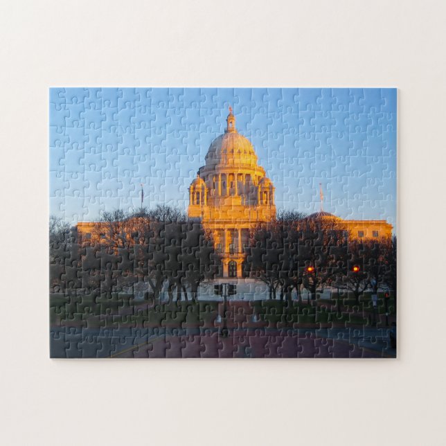 Puzzle Rhode Island State House. (Horizontal)