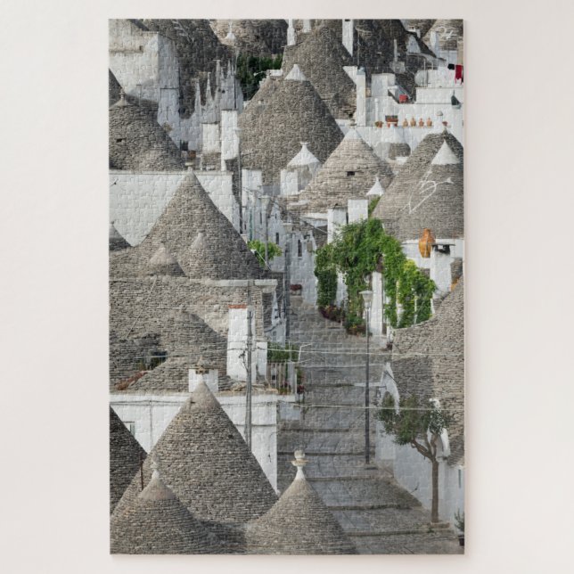 Puzzle Rue avec des maisons de trulli dans Alberobello, (Vertical)