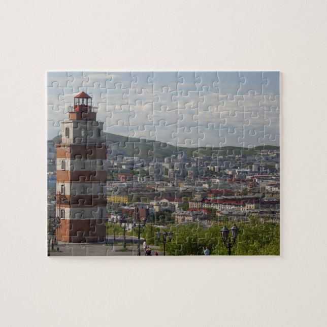 Puzzle Russie, Mourmansk. Plus grande ville au nord de (Horizontal)