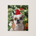 Puzzle Santa Hat Bulldog Christmas Tree Snowman boîte cad<br><div class="desc">Mignonne photo Bulldog avec boîte cadeau de Noël Tree Snowman en arrière - plan. Un cadeau parfait pour Noël !</div>
