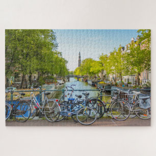Puzzle Scène typique d'Amsterdam avec vélos et canal