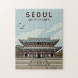Puzzle Séoul Corée du Sud Voyage Art Vintage<br><div class="desc">Art vectoriel rétro de Séoul. Séoul,  la capitale de la Corée du Sud,  est une immense métropole où gratte-ciel modernes,  métros high-tech et culture pop rencontrent temples bouddhistes,  palais et marchés de rue.</div>