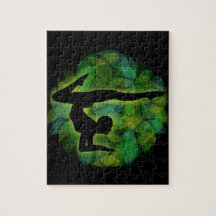 Silhouette d'une personne faisant la gymnastique