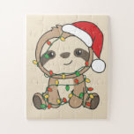 Puzzle Sloth Christmas Winter Animaux Sloths Jigsaw Puzzl<br><div class="desc">Le paresseux à Noël avec des lumières de fées. Animaux amusants avec des cadeaux et de la neige pour les vacances. Un doux salut de Noël. Les fentes sont des animaux mignons et parfaits pour Noël.</div>