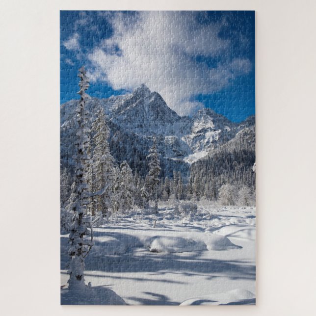 Puzzle Snowy Mountain Wonderland (Vertical)