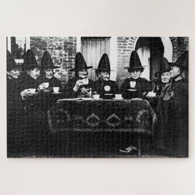 Puzzle Sorcières galloises ayant du thé à la crème (Horizontal)