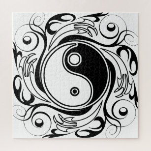 Puzzle Symbole Yin et Yang Style tatouage noir et blanc