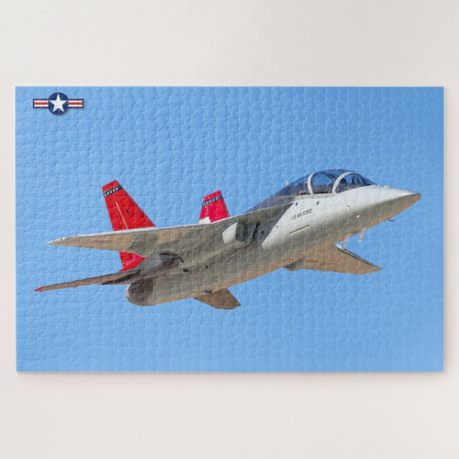 PUZZLE T-7A RED HAWK (Horizontal)