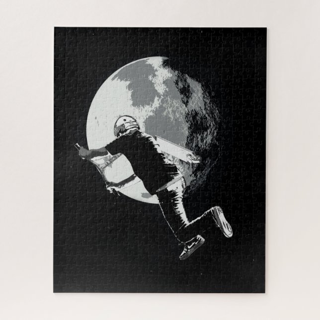 Puzzle Tailing the Moon (Vertical)