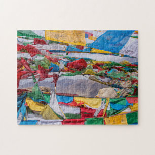 Puzzle Tibetan landscape with prayer flags - Himalaya