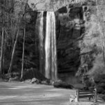 Puzzle Toccoa chute en noir et blanc<br><div class="desc">Toccoa Falls est l'une des chutes les plus faciles d'accès dans le nord de la Géorgie. C'est un endroit si calme. Toccoa Falls est une cascade naturelle située à Toccoa, Géorgie, États-Unis. La cascade est située sur le campus de Toccoa Falls College, un collège privé chrétien d'arts libéraux. L'histoire des...</div>