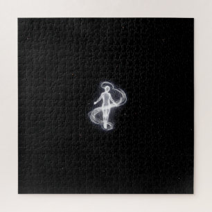 Puzzle Twirling brillant esprit féminin dans l'univers so