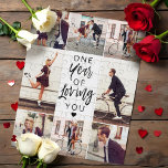 Puzzle Un an de mariage Anniversaire personnalisé Collage<br><div class="desc">Vous cherchez une façon unique d'honorer votre première année de bonheur conjugal? Notre superbe collage photo personnalisé puzzle acrylique est le gardien parfait pour capturer tous ces souvenirs chéris. Personnalisez-le avec vos propres photos et faites de votre cadeau d'anniversaire un cadeau unique. Ce puzzle est un beau rappel de la...</div>