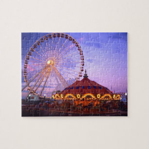 Puzzle Une grande roue et un carrousel au Navy Pier de