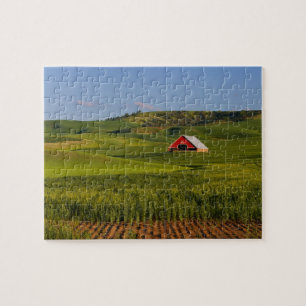 Puzzle Une vue panoramique d'une grange à Moscou Idaho.