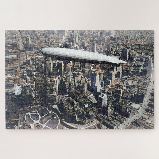 Puzzle USS Los Angeles (ZR-3) Airship Over New York 1930 (Horizontal)