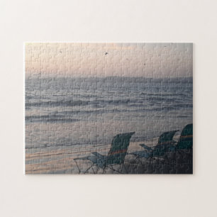 Puzzle Vagues océaniques avec chaises vides