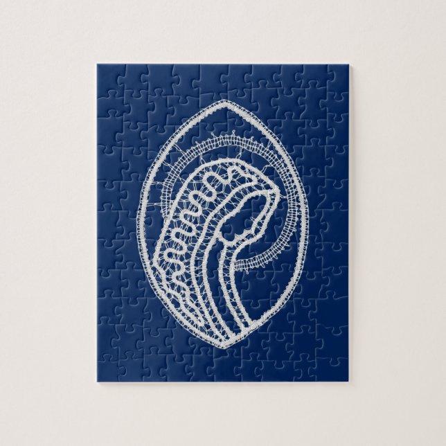 Puzzle Vierge Marie, dentelle blanche, bleu marine (Vertical)