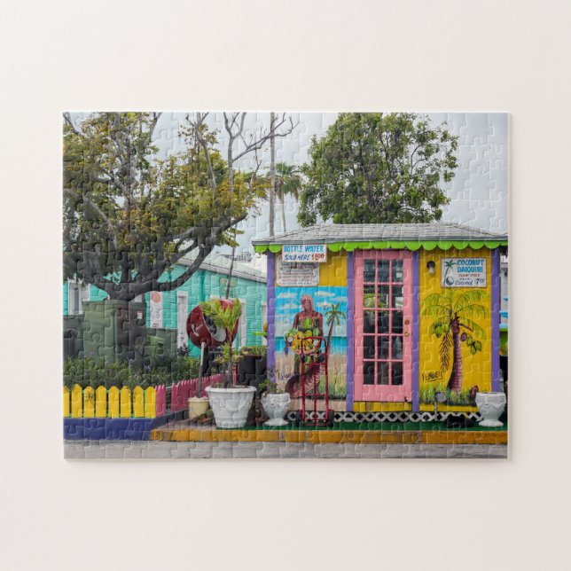 Puzzle Village Cottage Bahamas. (Horizontal)