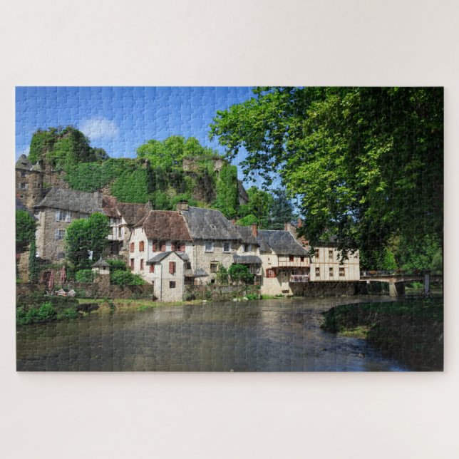 Puzzle Village traditionnel de Segur-le-Château en France (Horizontal)
