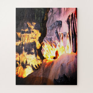 Puzzle Visage effrayant dans une grotte