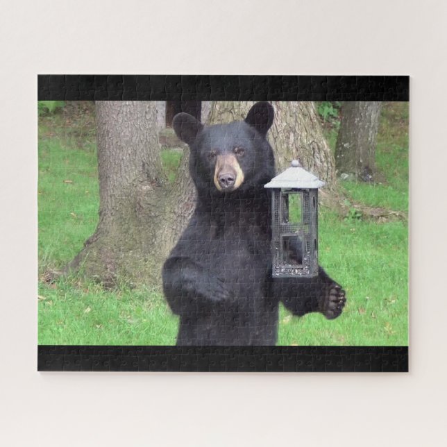 Puzzle Visiteur de l'ours noir jardin (Horizontal)