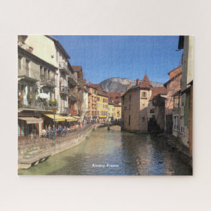 Puzzle Vue attrayante de la rivière d'Annecy, France sur