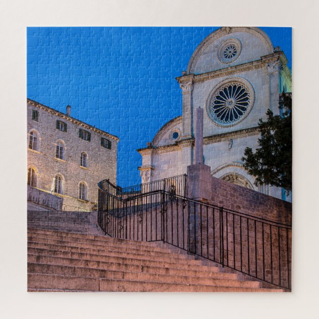 Puzzle Vue nocturne des escaliers et de l'église à Split, (Vertical)