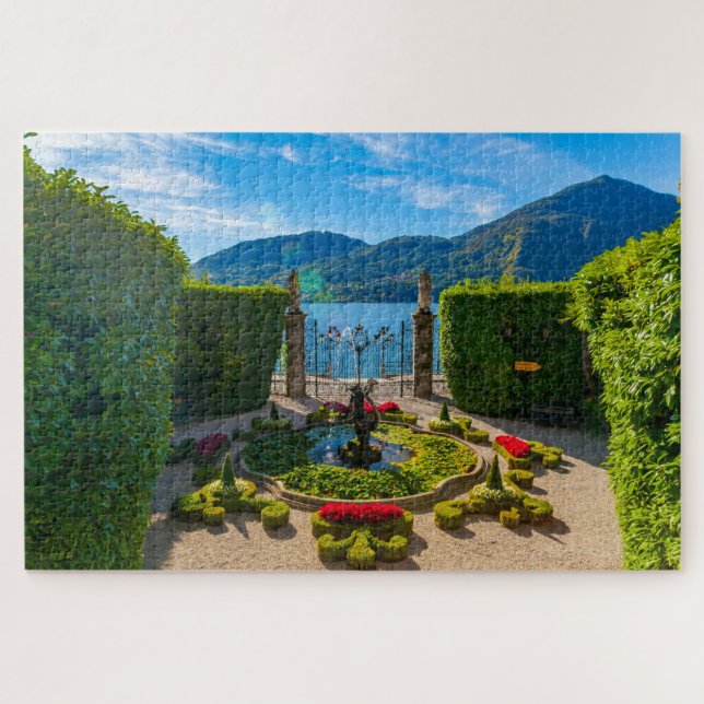 Puzzle Vue pittoresque sur le jardin dans Villa sur le la (Horizontal)
