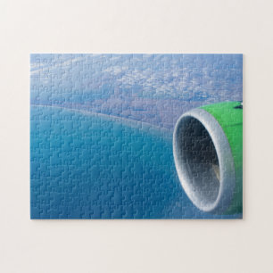 Puzzle Vue sur le littoral à travers la fenêtre de l'avio