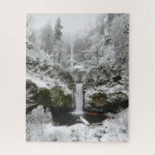 Puzzle Winter Snow at Multnomah Falls in Oregon Jigsaw Pu