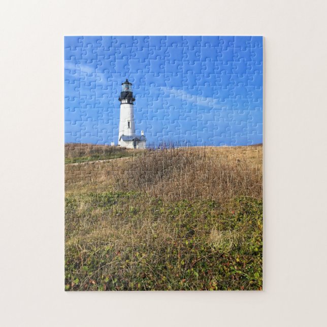 Puzzle Yaquina Head Lighthouse, Newport, Oregon (Vertical)