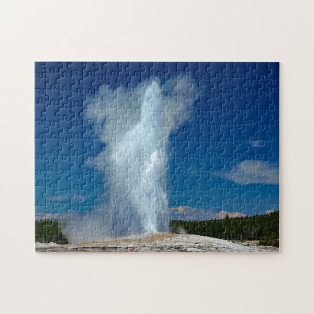 Puzzle Yellowstone Old Faithcape Photo (Horizontal)