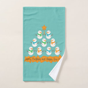 Pyramide des sapins de Noël faite de bonhommes de