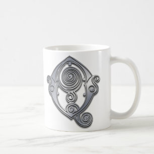 Q Mug de monogramme spiral romain