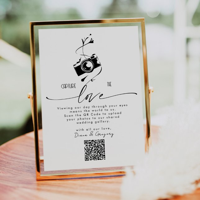 QR Code Upload Capture the Love Wedding Table Sign (Créateur téléchargé)