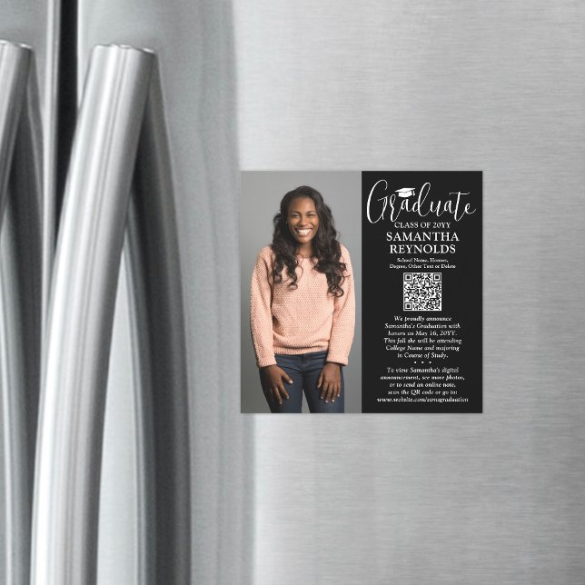 QR Graduation Black Magnetic Photo Faire-part (Créateur téléchargé)