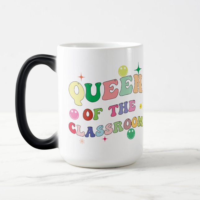 Queen of the classroom, mug for teacher,custom mug (Gauche)