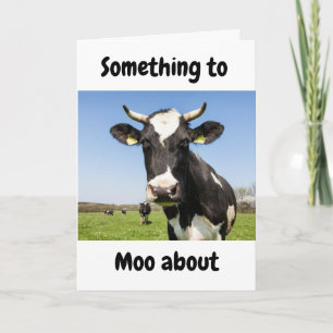 QUELQUE CHOSE À *MOO À PROPOS* CARTE D'ANNIVERSAIR