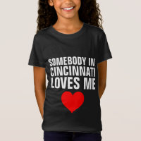 QUELQU'UN À CINCINNATI M'AIME LES T-shirts