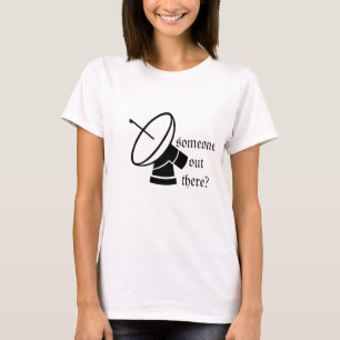 Quelqu'un en t-shirt